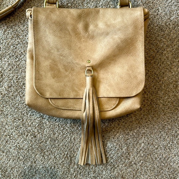 DAYLIN SKYE ~ Custom Leather Convertible Backpack ~ Vanilla Outlaw - Picture 3 of 10